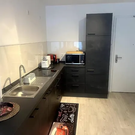 Apartamento Exklusive 2 Mit Hochwertigen Mobeln