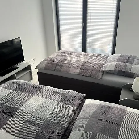 Exklusive 2 Mit Hochwertigen Mobeln Apartamento