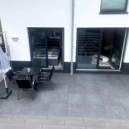 Exklusive 2 Mit Hochwertigen Mobeln Apartamento
