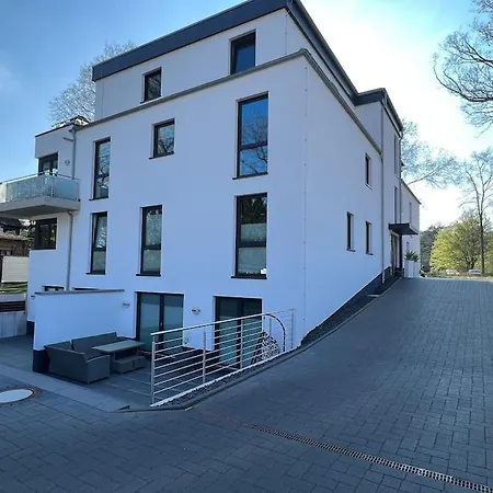 Exklusive 2 Mit Hochwertigen Mobeln Apartamento